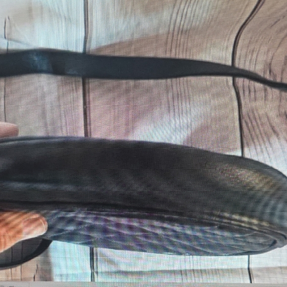 Minnie Mouse Quilted Crossbody Bag - Picture 5 of 6